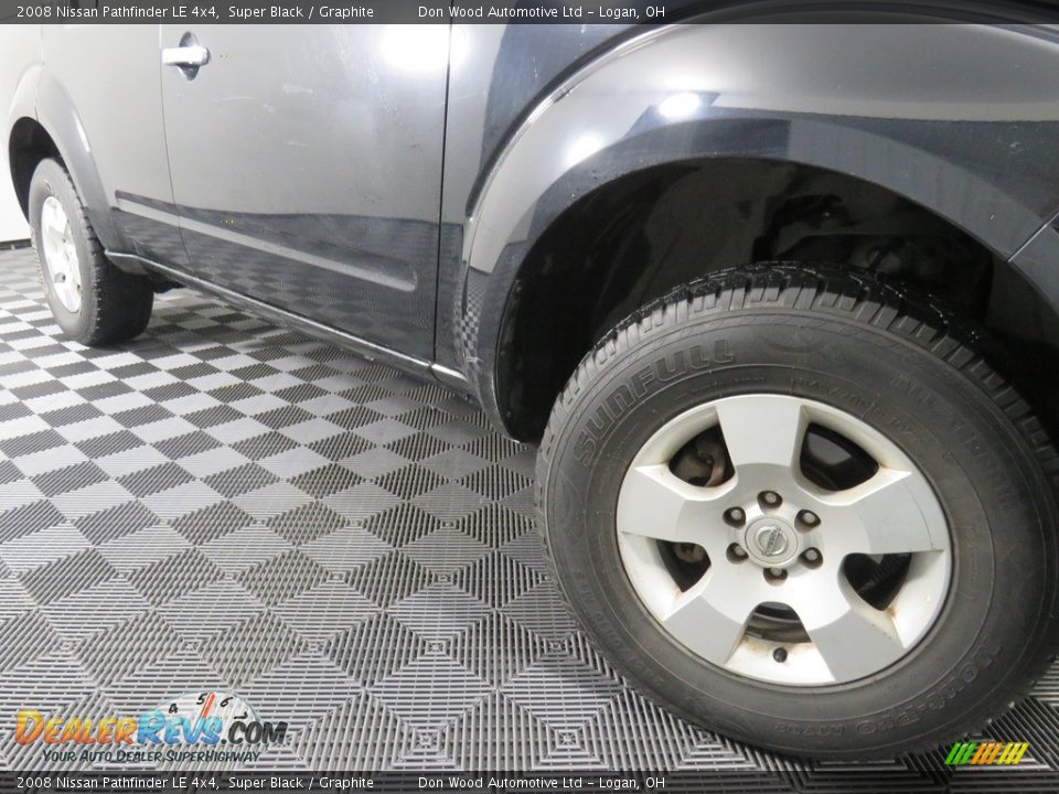 2008 Nissan Pathfinder LE 4x4 Super Black / Graphite Photo #3