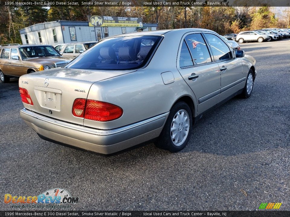 1996 Mercedes-Benz E 300 Diesel Sedan Smoke Silver Metallic / Beige Photo #7