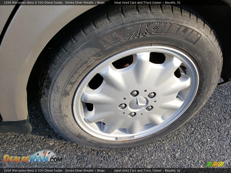 1996 Mercedes-Benz E 300 Diesel Sedan Wheel Photo #25