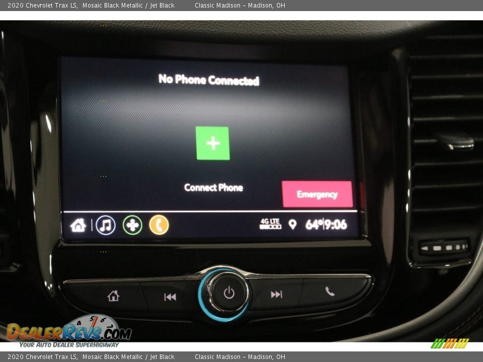 2020 Chevrolet Trax LS Mosaic Black Metallic / Jet Black Photo #19