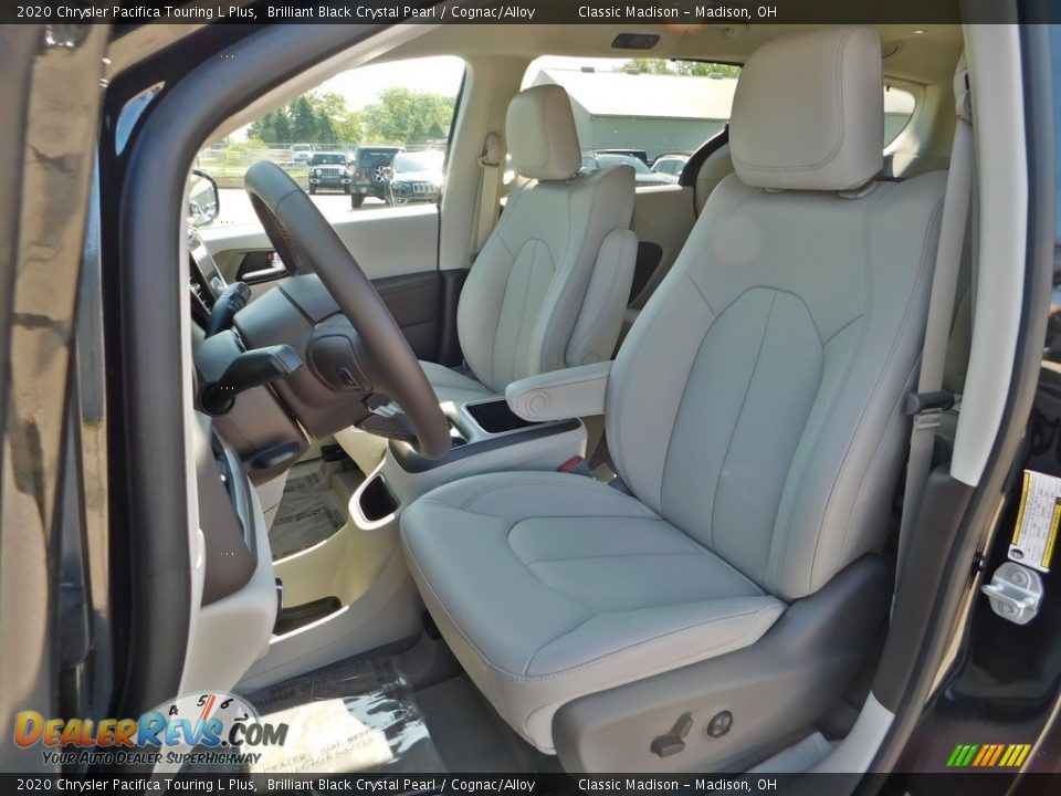 2020 Chrysler Pacifica Touring L Plus Brilliant Black Crystal Pearl / Cognac/Alloy Photo #2
