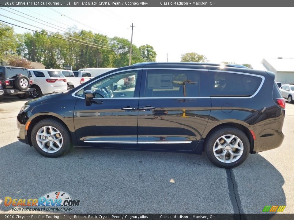2020 Chrysler Pacifica Touring L Plus Brilliant Black Crystal Pearl / Cognac/Alloy Photo #6