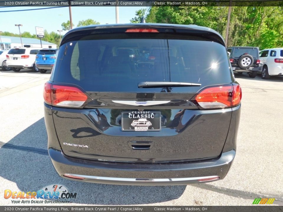 2020 Chrysler Pacifica Touring L Plus Brilliant Black Crystal Pearl / Cognac/Alloy Photo #8