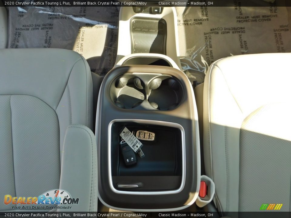 2020 Chrysler Pacifica Touring L Plus Brilliant Black Crystal Pearl / Cognac/Alloy Photo #18