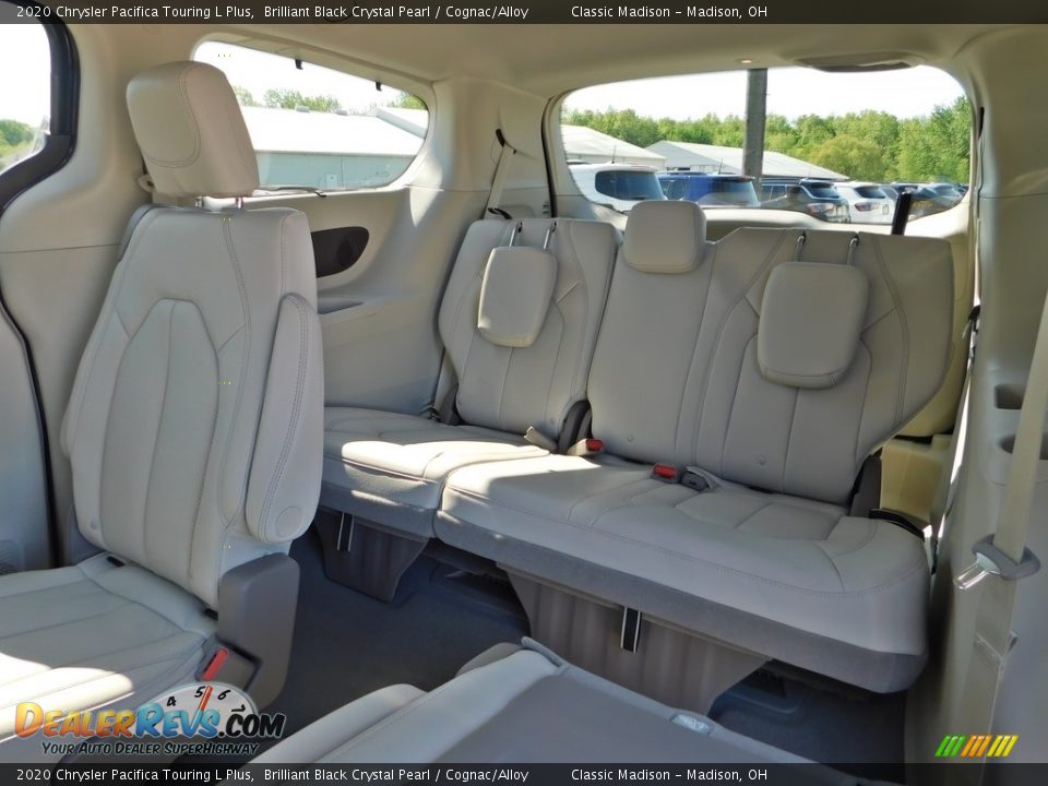 2020 Chrysler Pacifica Touring L Plus Brilliant Black Crystal Pearl / Cognac/Alloy Photo #20