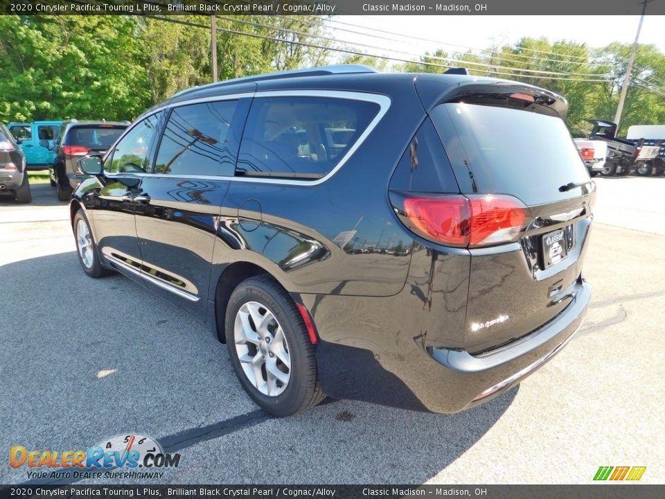 2020 Chrysler Pacifica Touring L Plus Brilliant Black Crystal Pearl / Cognac/Alloy Photo #7