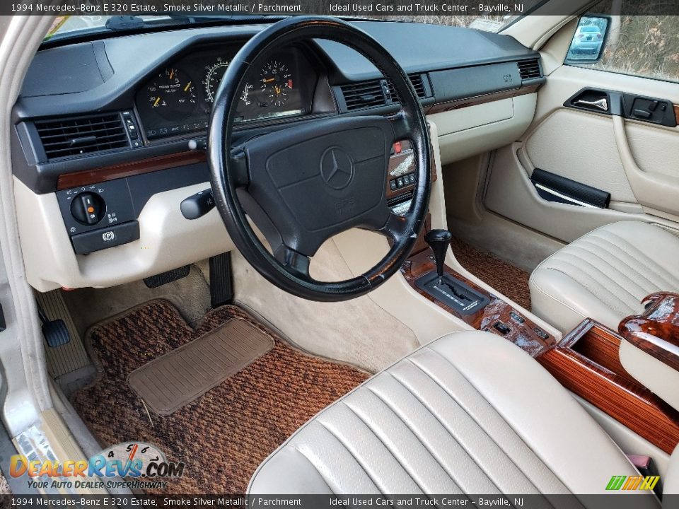 Parchment Interior - 1994 Mercedes-Benz E 320 Estate Photo #14