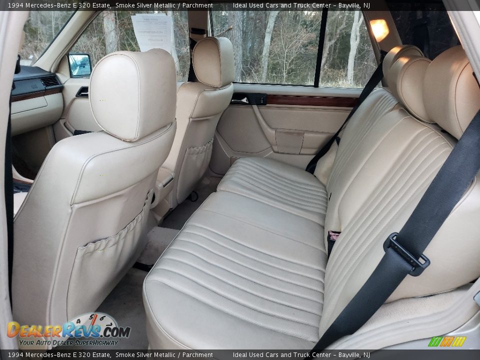 Rear Seat of 1994 Mercedes-Benz E 320 Estate Photo #15