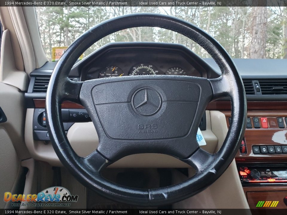 1994 Mercedes-Benz E 320 Estate Steering Wheel Photo #18
