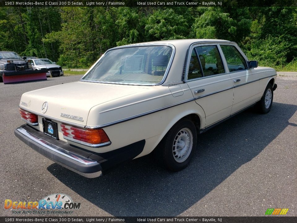 1983 Mercedes-Benz E Class 300 D Sedan Light Ivory / Palomino Photo #7