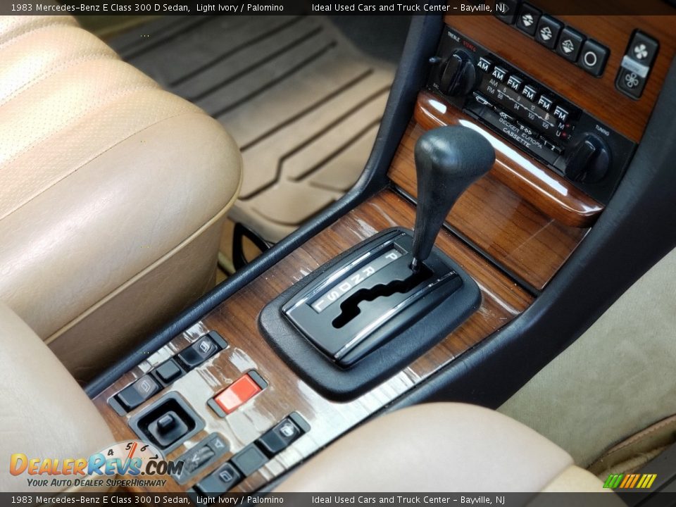 1983 Mercedes-Benz E Class 300 D Sedan Shifter Photo #12