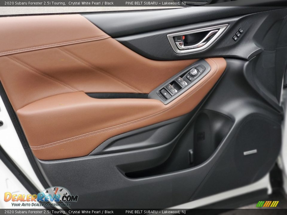 2020 Subaru Forester 2.5i Touring Crystal White Pearl / Black Photo #12