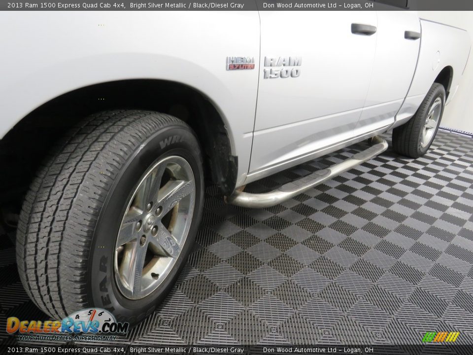 2013 Ram 1500 Express Quad Cab 4x4 Bright Silver Metallic / Black/Diesel Gray Photo #8