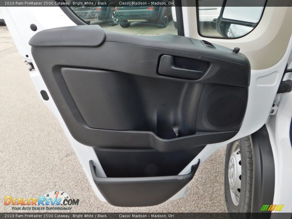 2019 Ram ProMaster 3500 Cutaway Bright White / Black Photo #12