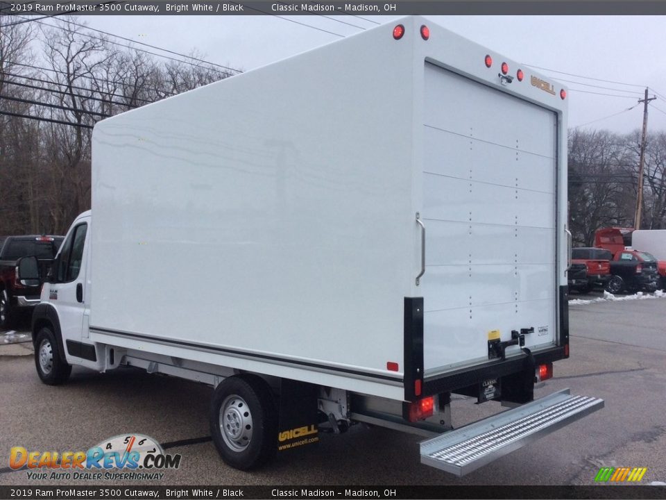 2019 Ram ProMaster 3500 Cutaway Bright White / Black Photo #7