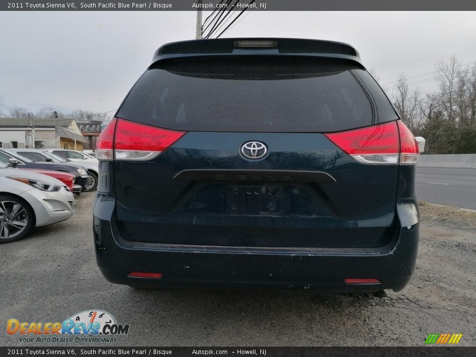 2011 Toyota Sienna V6 South Pacific Blue Pearl / Bisque Photo #4
