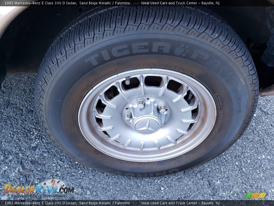 1983 Mercedes-Benz E Class 300 D Sedan Wheel Photo #29