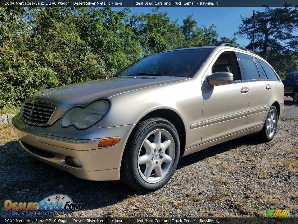 Front 3/4 View of 2004 Mercedes-Benz C 240 Wagon Photo #1