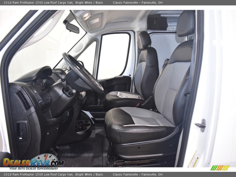 2019 Ram ProMaster 1500 Low Roof Cargo Van Bright White / Black Photo #7