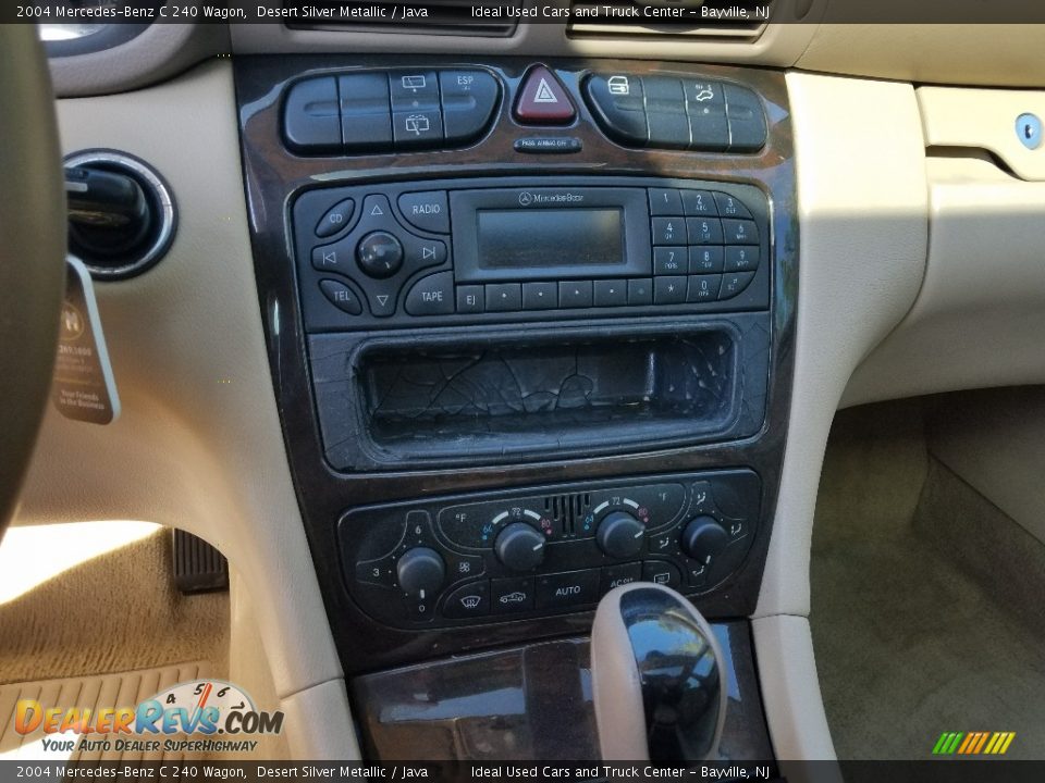 Controls of 2004 Mercedes-Benz C 240 Wagon Photo #22