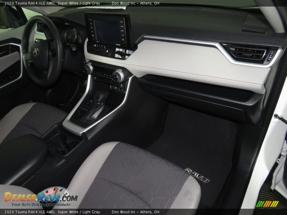 2020 Toyota RAV4 XLE AWD Super White / Light Gray Photo #27