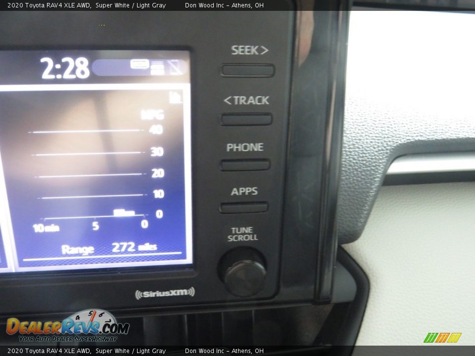 2020 Toyota RAV4 XLE AWD Super White / Light Gray Photo #33