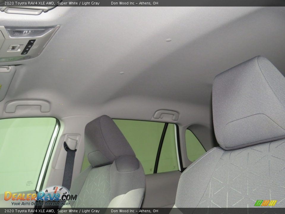2020 Toyota RAV4 XLE AWD Super White / Light Gray Photo #34