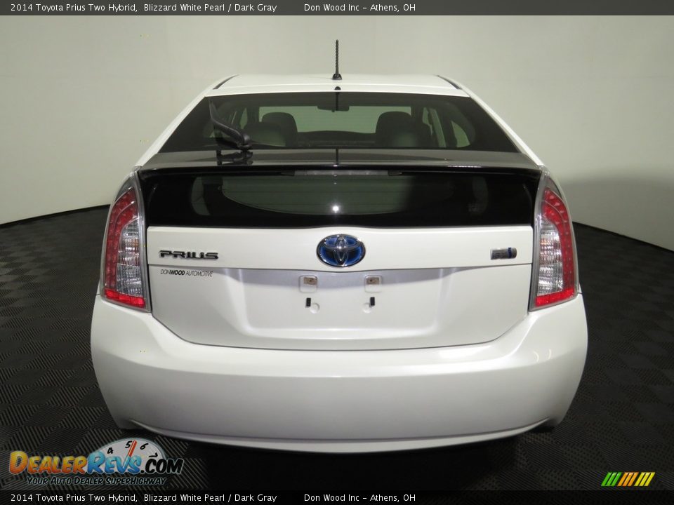 2014 Toyota Prius Two Hybrid Blizzard White Pearl / Dark Gray Photo #11
