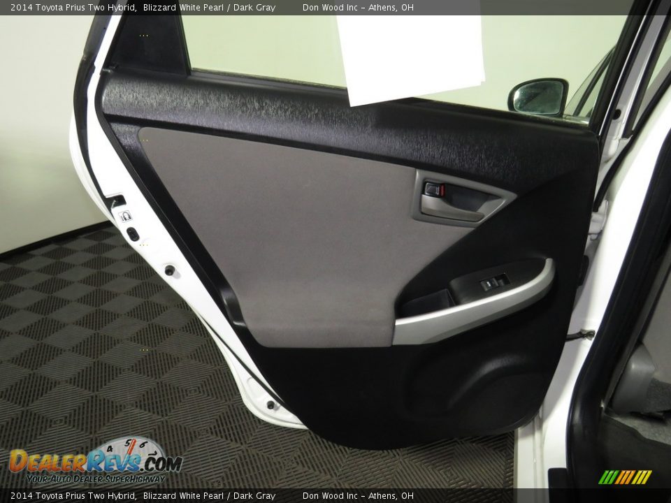 2014 Toyota Prius Two Hybrid Blizzard White Pearl / Dark Gray Photo #21