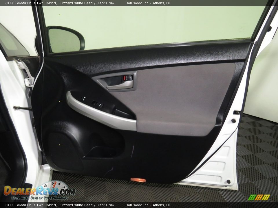 2014 Toyota Prius Two Hybrid Blizzard White Pearl / Dark Gray Photo #25