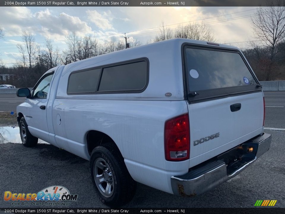 2004 Dodge Ram 1500 ST Regular Cab Bright White / Dark Slate Gray Photo #5