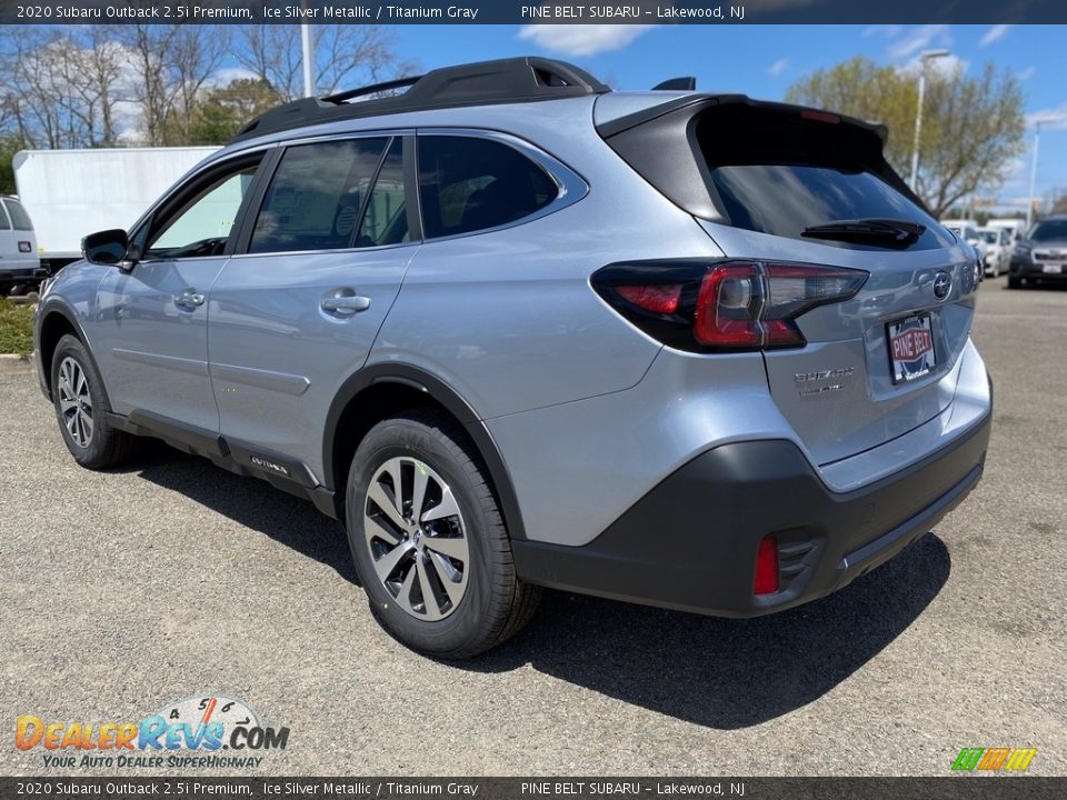 2020 Subaru Outback 2.5i Premium Ice Silver Metallic / Titanium Gray Photo #5