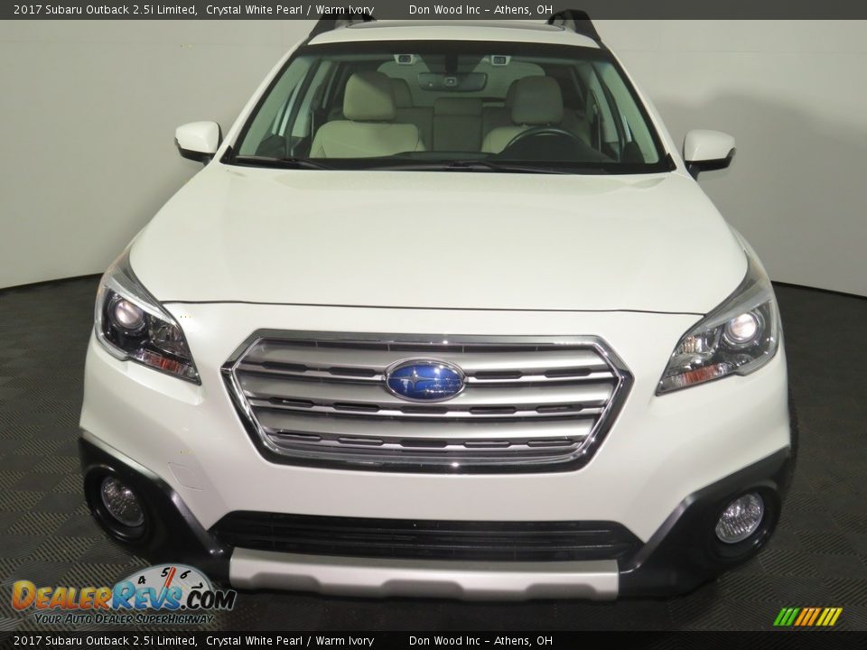 2017 Subaru Outback 2.5i Limited Crystal White Pearl / Warm Ivory Photo #4