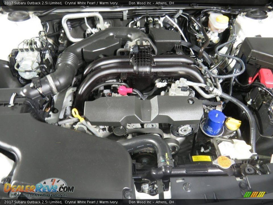 2017 Subaru Outback 2.5i Limited Crystal White Pearl / Warm Ivory Photo #6