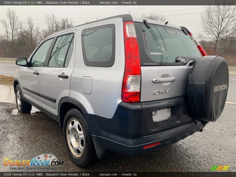 2006 Honda CR-V LX 4WD Alabaster Silver Metallic / Black Photo #5