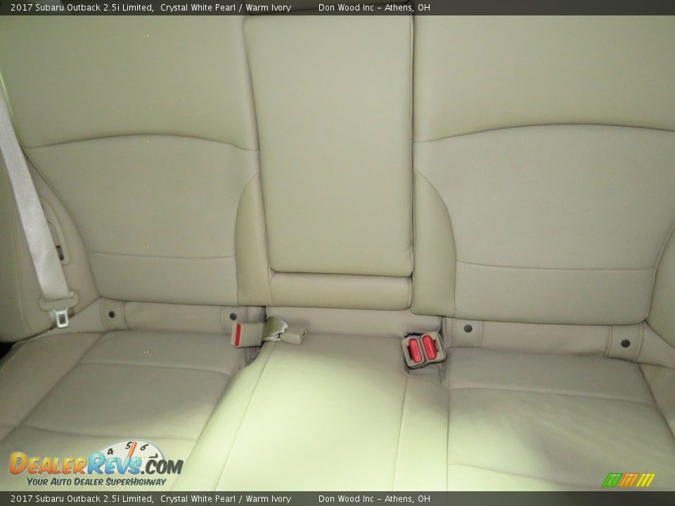 2017 Subaru Outback 2.5i Limited Crystal White Pearl / Warm Ivory Photo #21