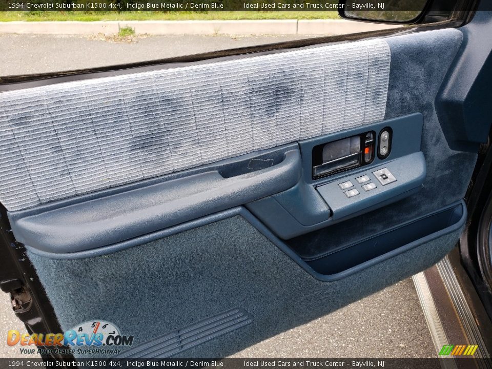 Door Panel of 1994 Chevrolet Suburban K1500 4x4 Photo #28