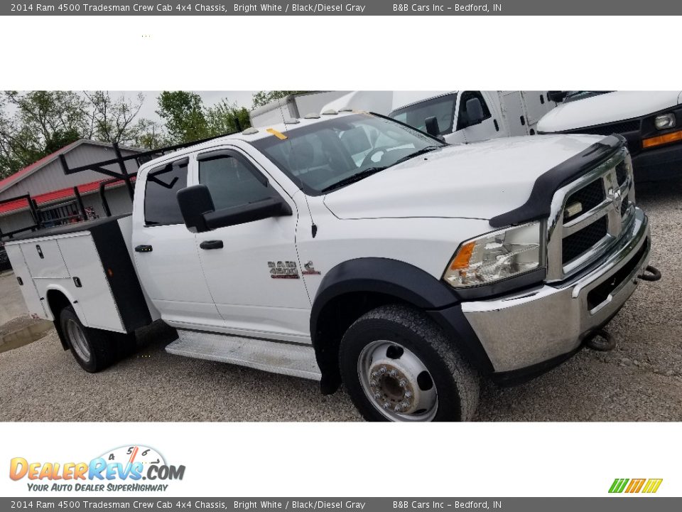 2014 Ram 4500 Tradesman Crew Cab 4x4 Chassis Bright White / Black/Diesel Gray Photo #29