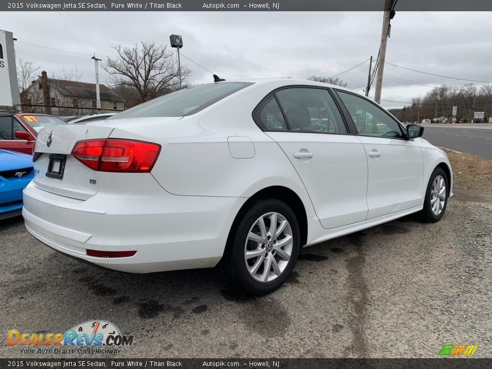 2015 Volkswagen Jetta SE Sedan Pure White / Titan Black Photo #3