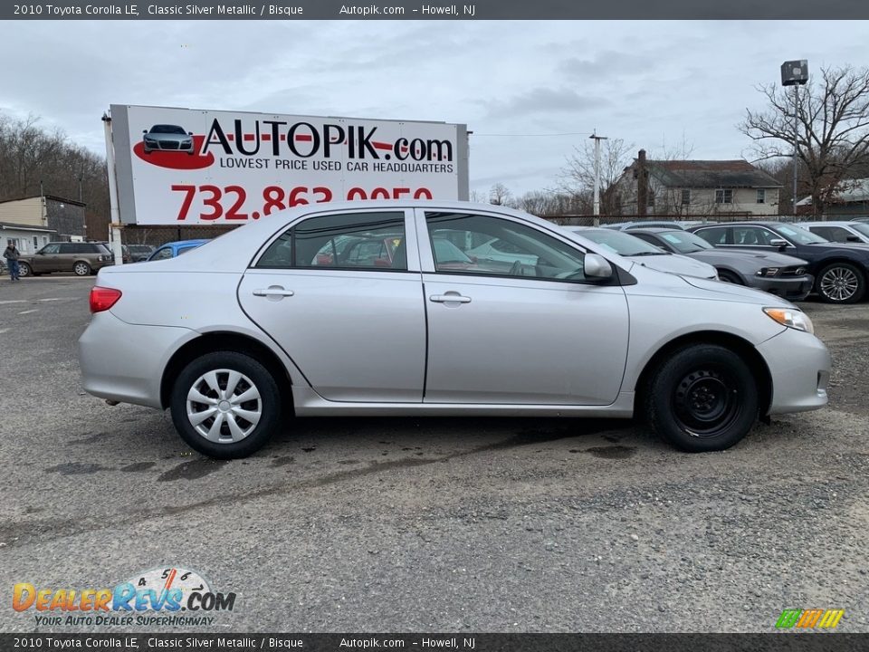 2010 Toyota Corolla LE Classic Silver Metallic / Bisque Photo #2