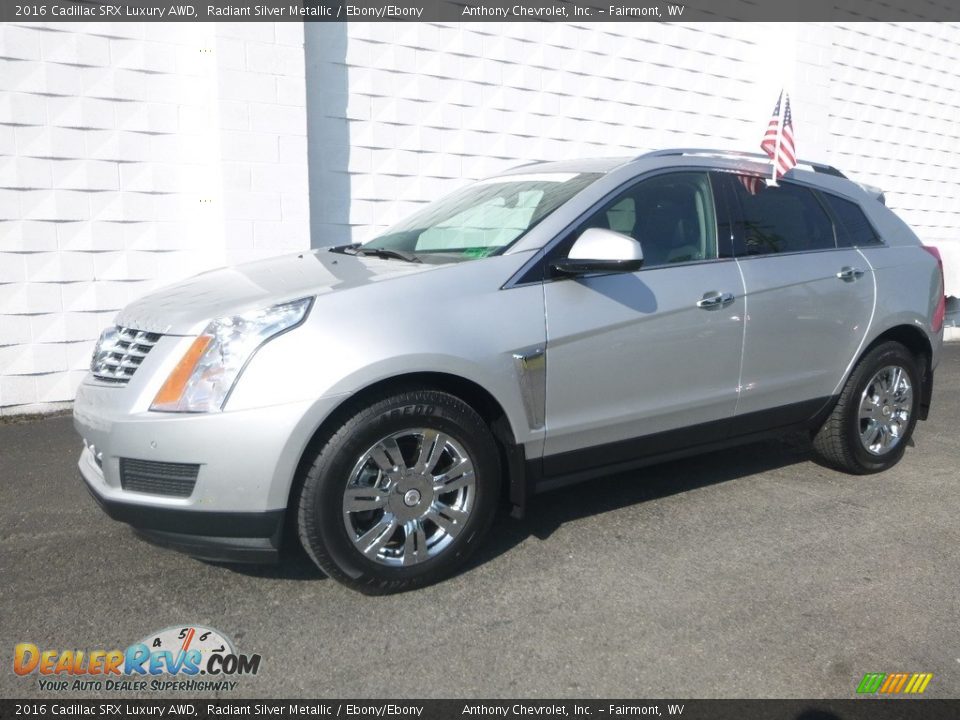 2016 Cadillac SRX Luxury AWD Radiant Silver Metallic / Ebony/Ebony Photo #2