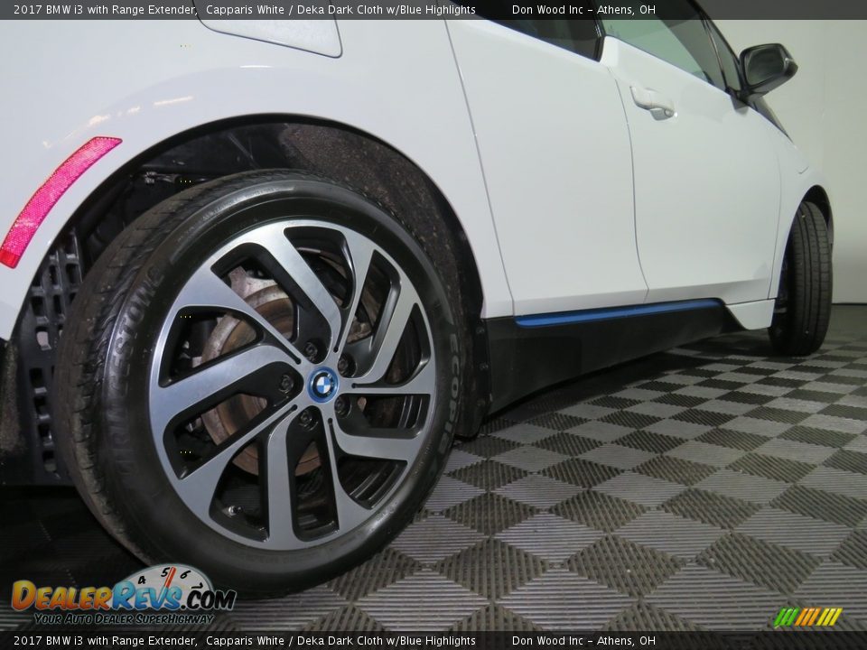 2017 BMW i3 with Range Extender Capparis White / Deka Dark Cloth w/Blue Highlights Photo #15