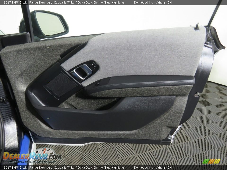 2017 BMW i3 with Range Extender Capparis White / Deka Dark Cloth w/Blue Highlights Photo #21