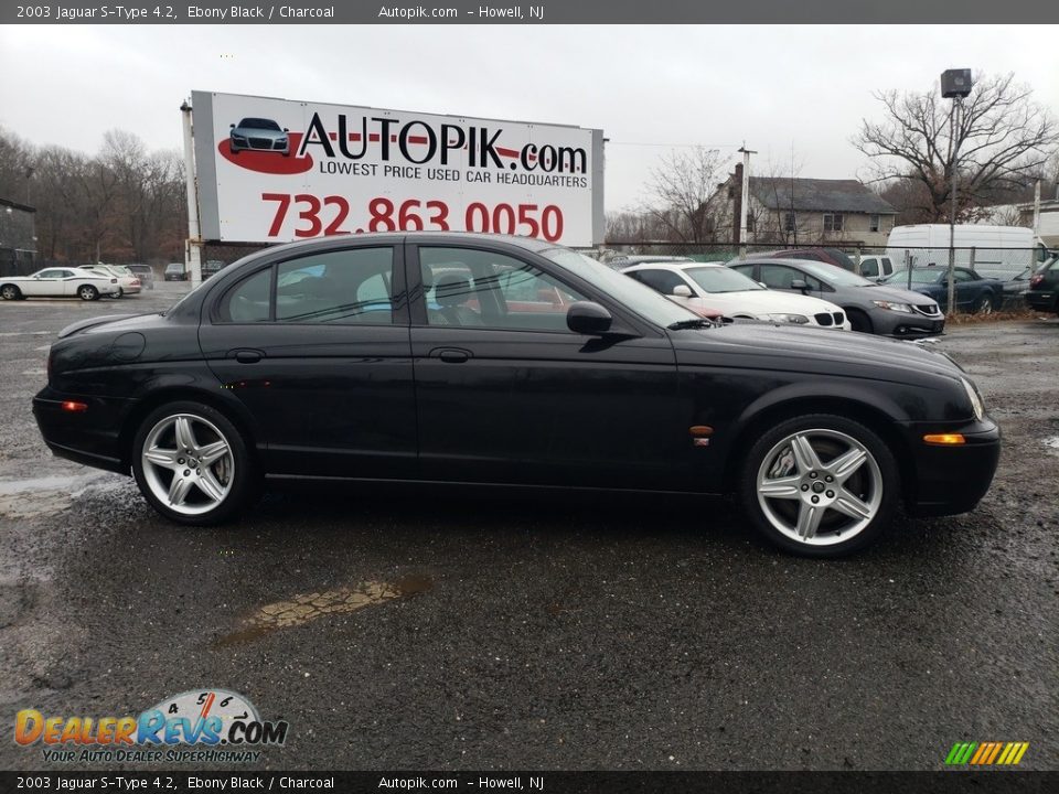 2003 Jaguar S-Type 4.2 Ebony Black / Charcoal Photo #3