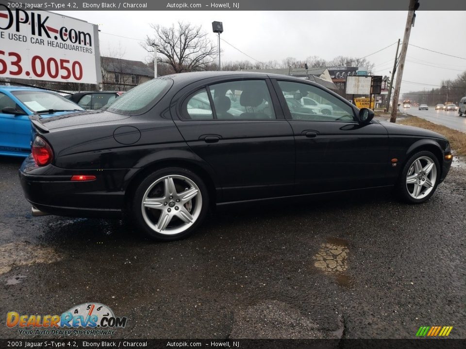 2003 Jaguar S-Type 4.2 Ebony Black / Charcoal Photo #4