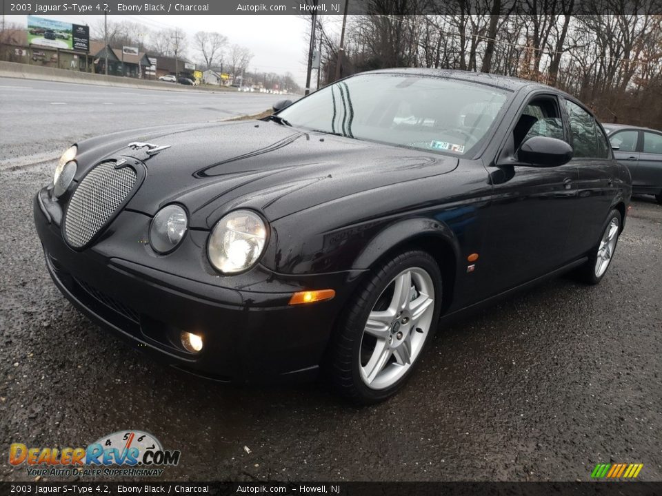 2003 Jaguar S-Type 4.2 Ebony Black / Charcoal Photo #11