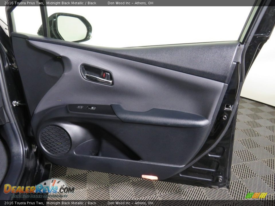 2016 Toyota Prius Two Midnight Black Metallic / Black Photo #25