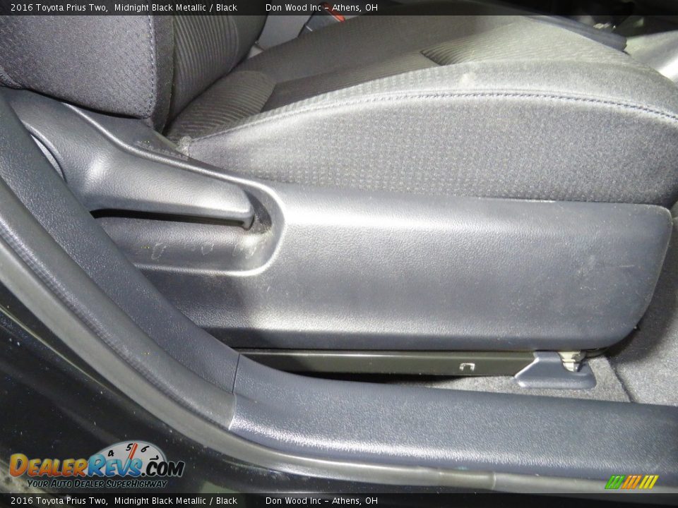 2016 Toyota Prius Two Midnight Black Metallic / Black Photo #26