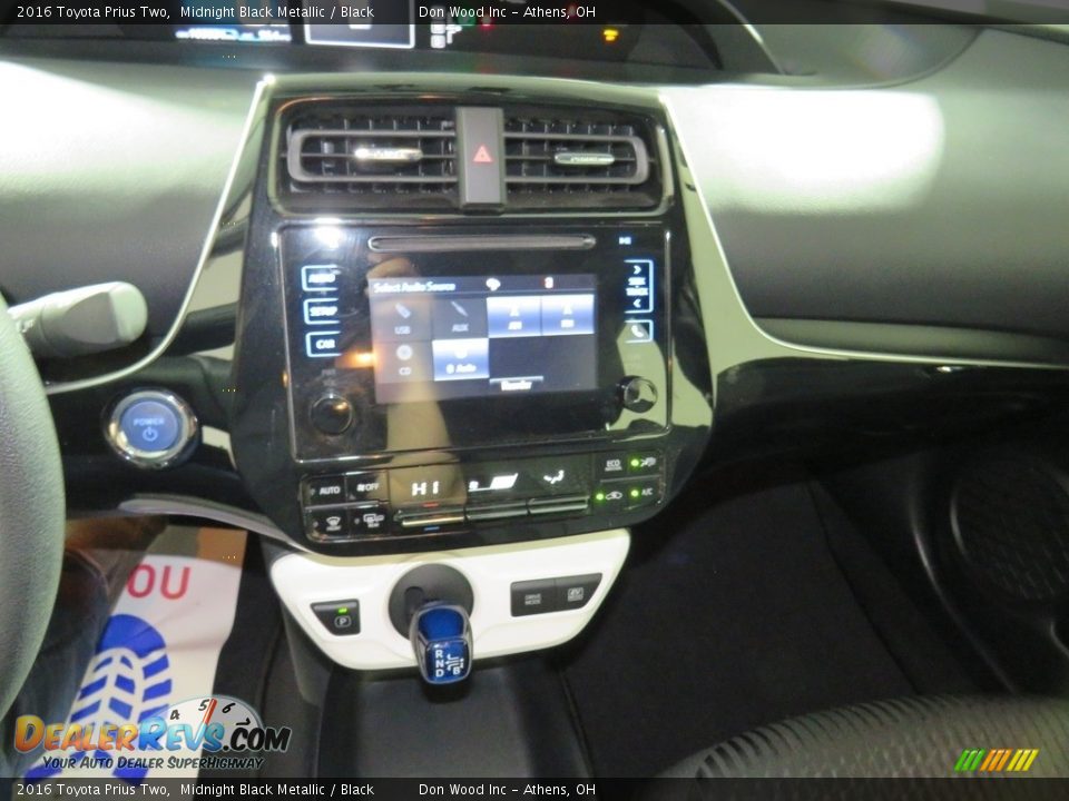 2016 Toyota Prius Two Midnight Black Metallic / Black Photo #32