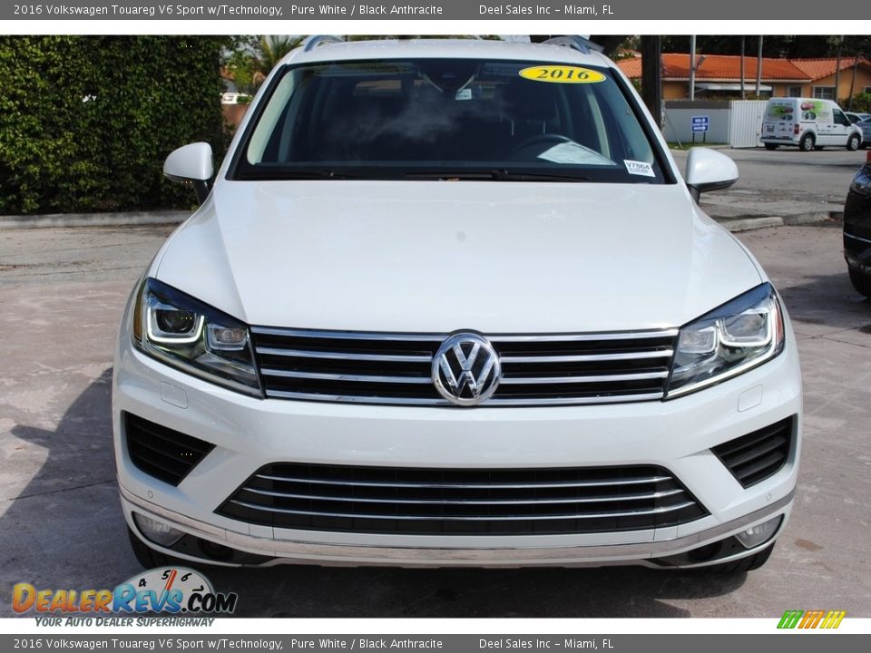 2016 Volkswagen Touareg V6 Sport w/Technology Pure White / Black Anthracite Photo #3